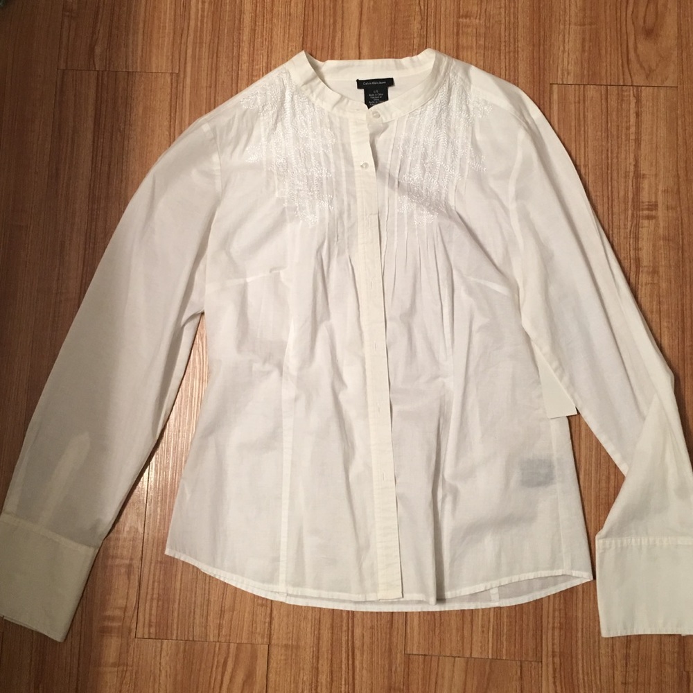 NET Calvin Klein White button down blouse